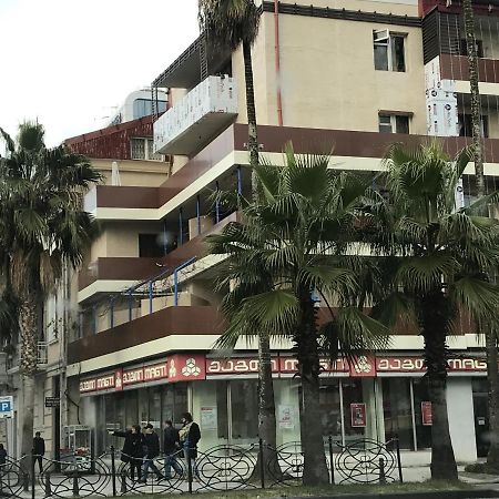 Casa Neptun In Old Batumi Lejlighed Eksteriør billede