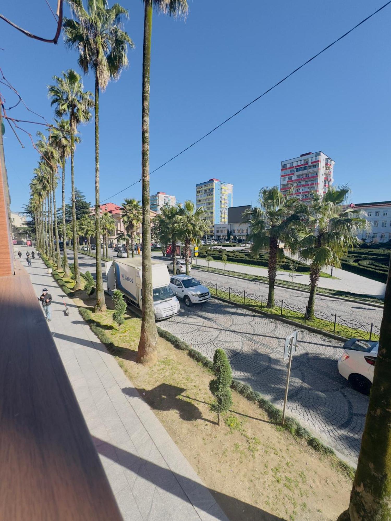 Casa Neptun In Old Batumi Lejlighed Eksteriør billede
