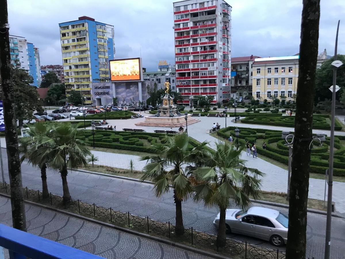 Casa Neptun In Old Batumi Lejlighed Eksteriør billede